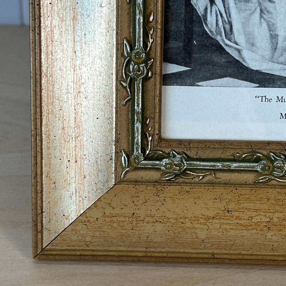Vintage 5x7 Gold Rose Thorn Picture Frame, Green Floral Trim, 1990s Reproduction - Picture 8 of 13